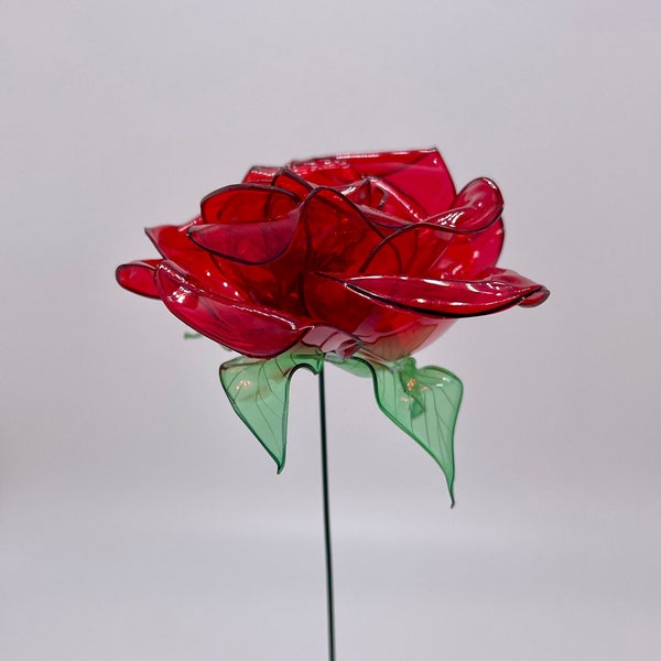 Rose décorative - Upcycling à base de plastique de bouteilles d'eau gazeuse / ROSA