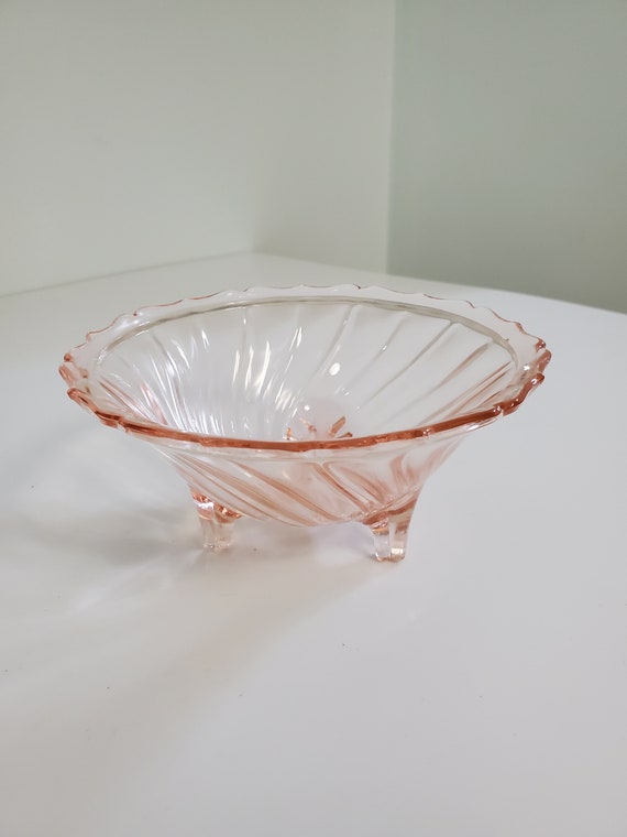 1930's Vintage Rare Jeanette Pink Depression Glass Swirl Pattern