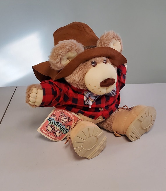 1983 - 1984 Furskins Xavier Roberts Original Gold Signed 22 In