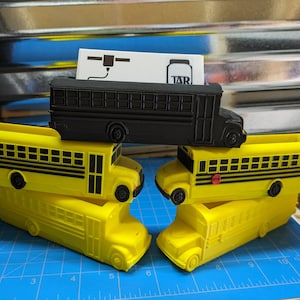 Portatarjetas de visita para autobús escolar