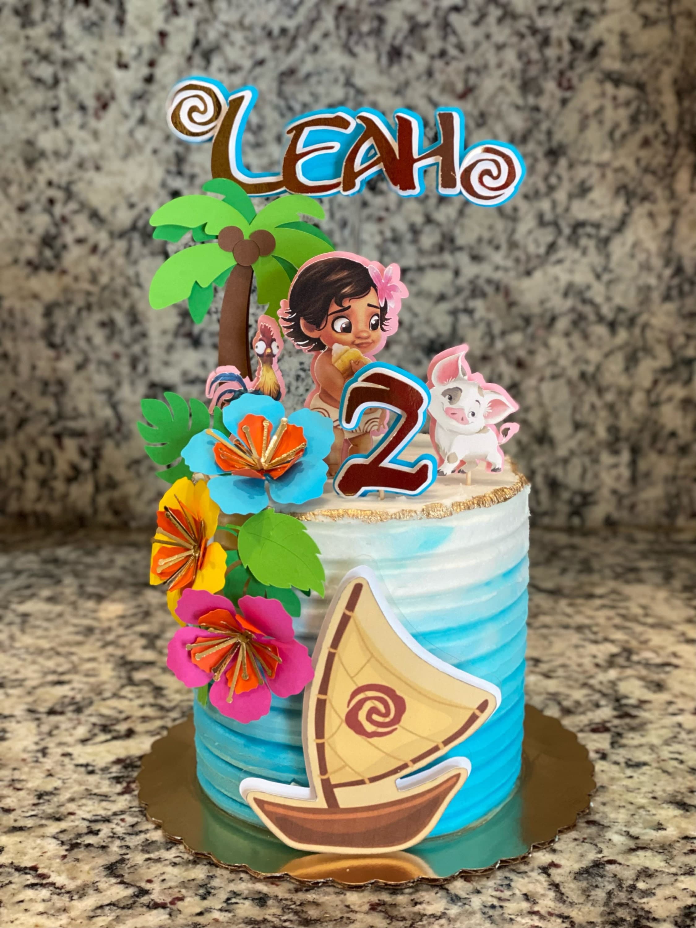 Cake Topper - Moana, Hobbies & Toys, Stationery & Craft, Occasions & Party  Supplies on Carousell