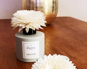 Lyxig doftspridare med pappersblomma - Vegansk doft för hemmet - Elegant glasvas - Perfekt present till heminredning