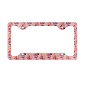 Elegante marco de matrícula de metal con diseño floral, acabado brillante, decoración única para coche, accesorios elegantes para vehículos, soporte para matrícula, diseño floral.