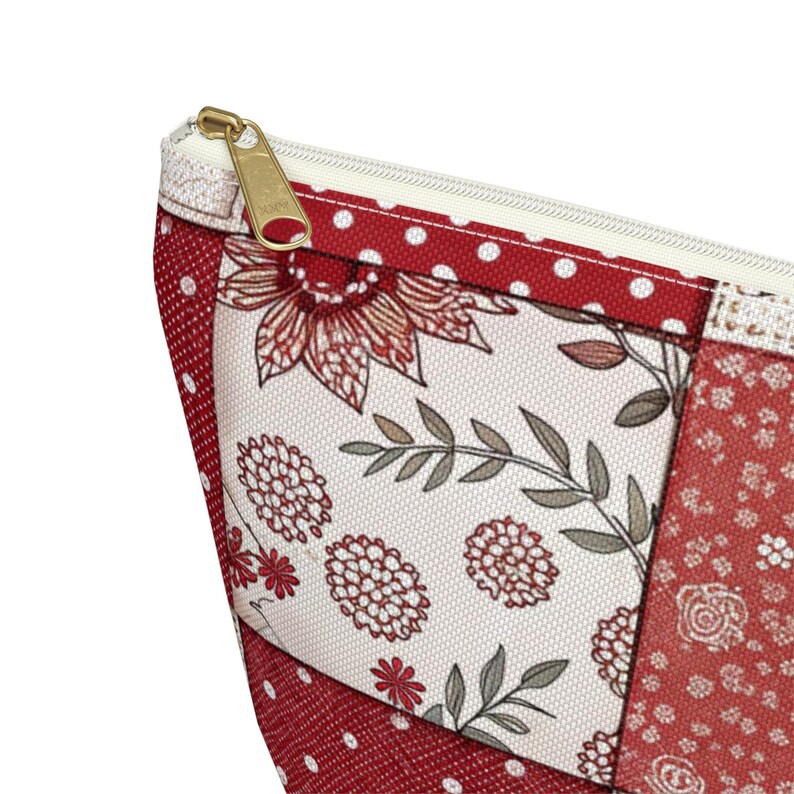 Patchwork Quilt Pattern Design Accessory Pouch with T-bottom, Makeup Bag, Pencil Bag, Travel Accessory Bag, Bridal Party Gift image 4