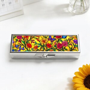 Chic And Elegant 7 Day Pill Box Organizer, Faux Faux Stained-Glass Inspired Design Floral Vitamin Case, Travel Trinket Earring Ring Holder