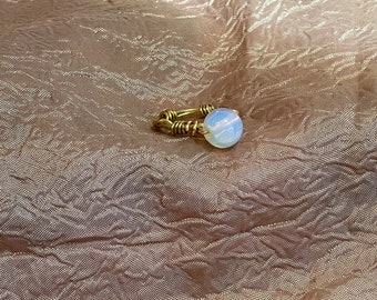 Iridescent Glass Bead Ring