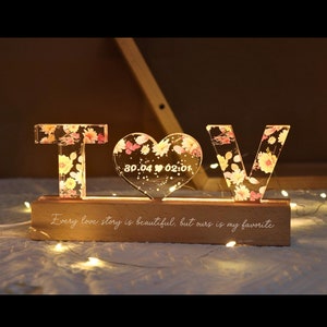 Regalo de luz de noche de flores personalizada para ella, regalo personalizado para novia, luz de nombre personalizada para San Valentín, regalo de San Valentín para ella