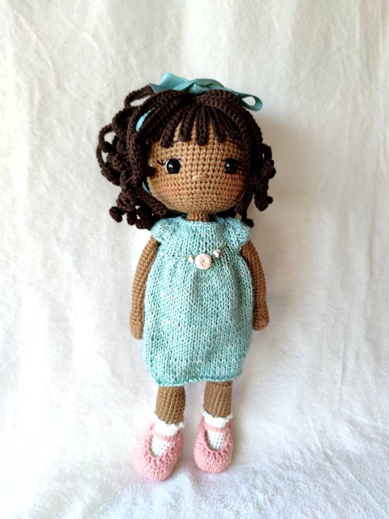 Muñeca crochet con conjunto removible, muñeca amigurumi en venta, regalo para niños, muñeca bebe hecha a mano, muñeca crochet con vestido, muñeca rubia Black doll