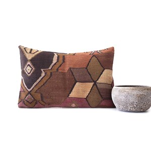 Lumbar kilim pillow, turkish kilim pillow, turkish pillow, vintage pillow, decorative pillow, pillow, bohemian pillow, kilim, 16x24 pillow