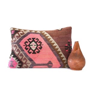 Lumbar kilim pillow, turkish kilim pillow, turkish pillow, vintage pillow, decorative pillow, pillow, bohemian pillow, kilim, 16x24 pillow