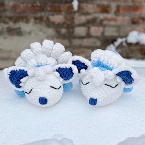 Sleepy Arctic Fox Crochet Pattern