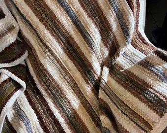 Desert Sand Crocheted Blanket: Velvet & Superwash Wool