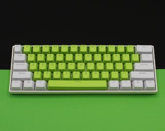 ISO/ANSI - White & Green Double Shot PBT Keycaps - Full Set with Backlighting - Oem Profile (Sizes for 104/105, 80 Tkl and 60)
