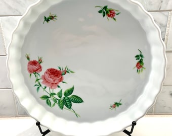 Vintage Pie / Quiche Plate in Rose by Christineholm With Scalloped Sides