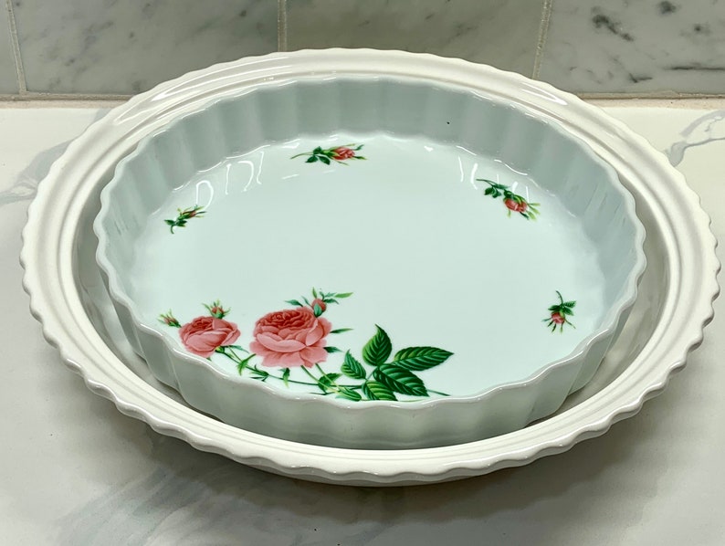 Vintage Pie Keeper From Portugal Ceramics Monochromatic White Etsy