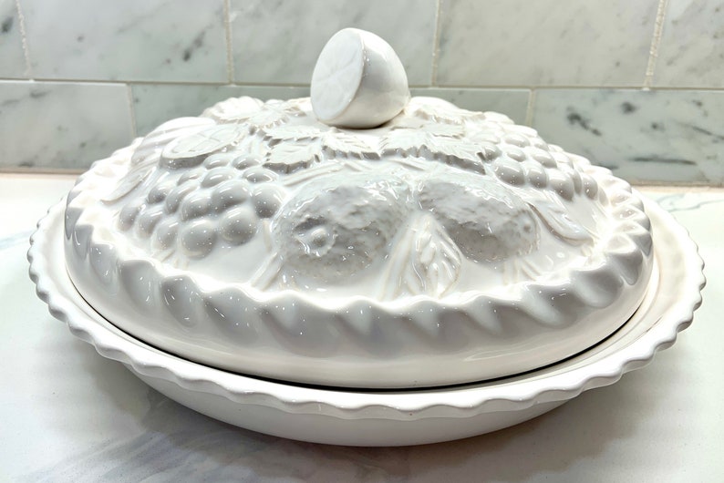 Vintage Pie Keeper From Portugal Ceramics Monochromatic White Etsy