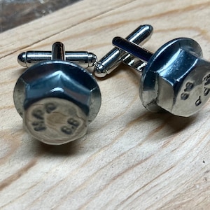 Bolt Cufflinks | Mechanic Gift | Car Cufflinks | Motorcycle Cufflinks