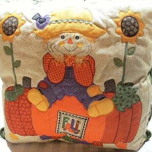 Vintage Fall Halloween Thanksgiving Accent Pillow Sunflowers Scarecrow Khols