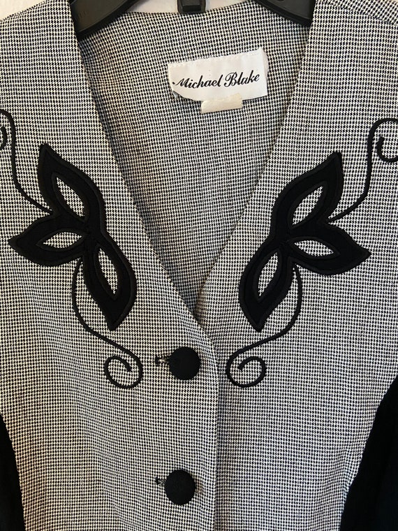 Beautiful Michael Blake  houndstooth button front… - image 3
