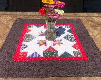 Quilted table runner (hand-made)