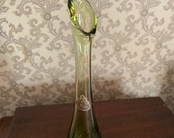 Fenton Green hobnail vase