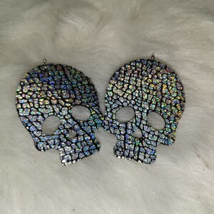 Skull earrings