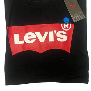 Camiseta vintage de manga larga Levi's para hombre con logo gráfico de ala de murciélago Camiseta clásica con cuello redondo y ajuste regular Black