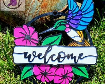 Hummingbird Wooden Door Hanger: Rustic Farmhouse Porch Decor