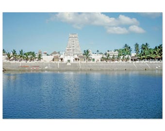 Photo Print 1960s India Kapaleeshwarar Temple and Tank Mylapore, Chennai, Tamil Nadu Hindu South Indian Heritage Wall Art Home Decor Poster