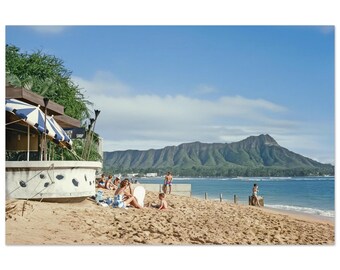Photo Print 1950s Waikiki Beach Hawaii, Iconic Diamond Head Crater, Wall Art Home Coastal Decor, American Heritage Fifties Vacation Poster