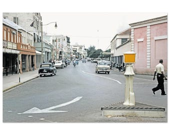 Photo Print 1950s Hamilton Bermuda, Front Street Traffic, Wall Art Vintage Fifties Decor, Heritage Gift Poster, British Overseas Territory
