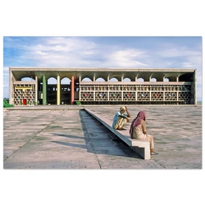 Photo Print 1970s Chandigarh High Court india, Swiss-French Architect Le Corbusier, Vintage Wall Art Poster Home Decor Punjab Heritage Gift