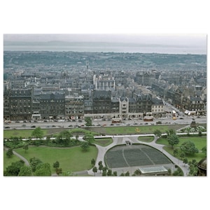 Impressão fotográfica Horizonte de Edimburgo dos anos 1940, Escócia Princes Street, Grã-Bretanha, pôster vintage arte de parede dos anos 50, decoração de escritório doméstico presente de viagem