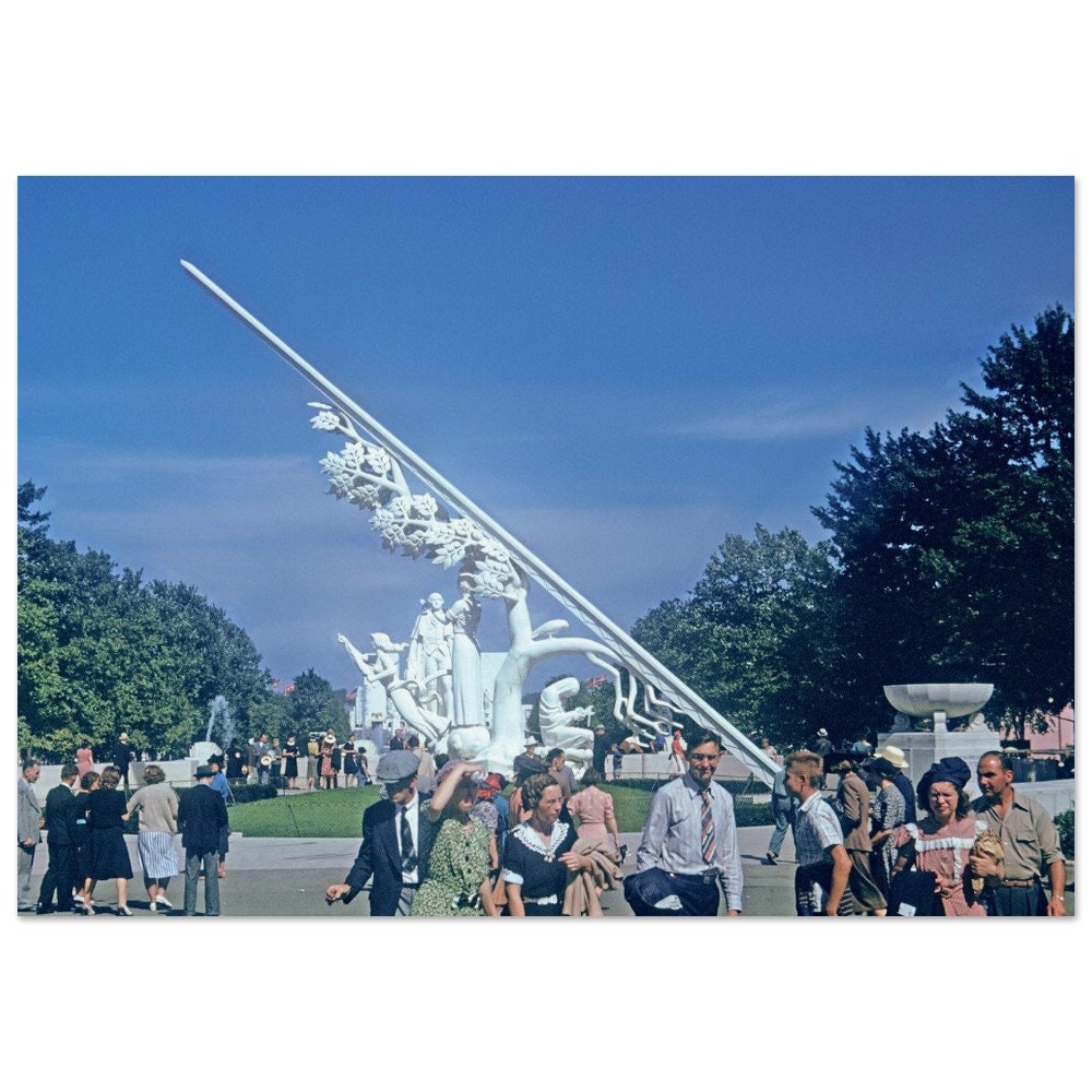 Photo Print 1939 New York World's Fair, Flushing Meadows, Corona Park, Queens, Thirties Vintage Wall Art Home Decor Poster Gift Expo USA