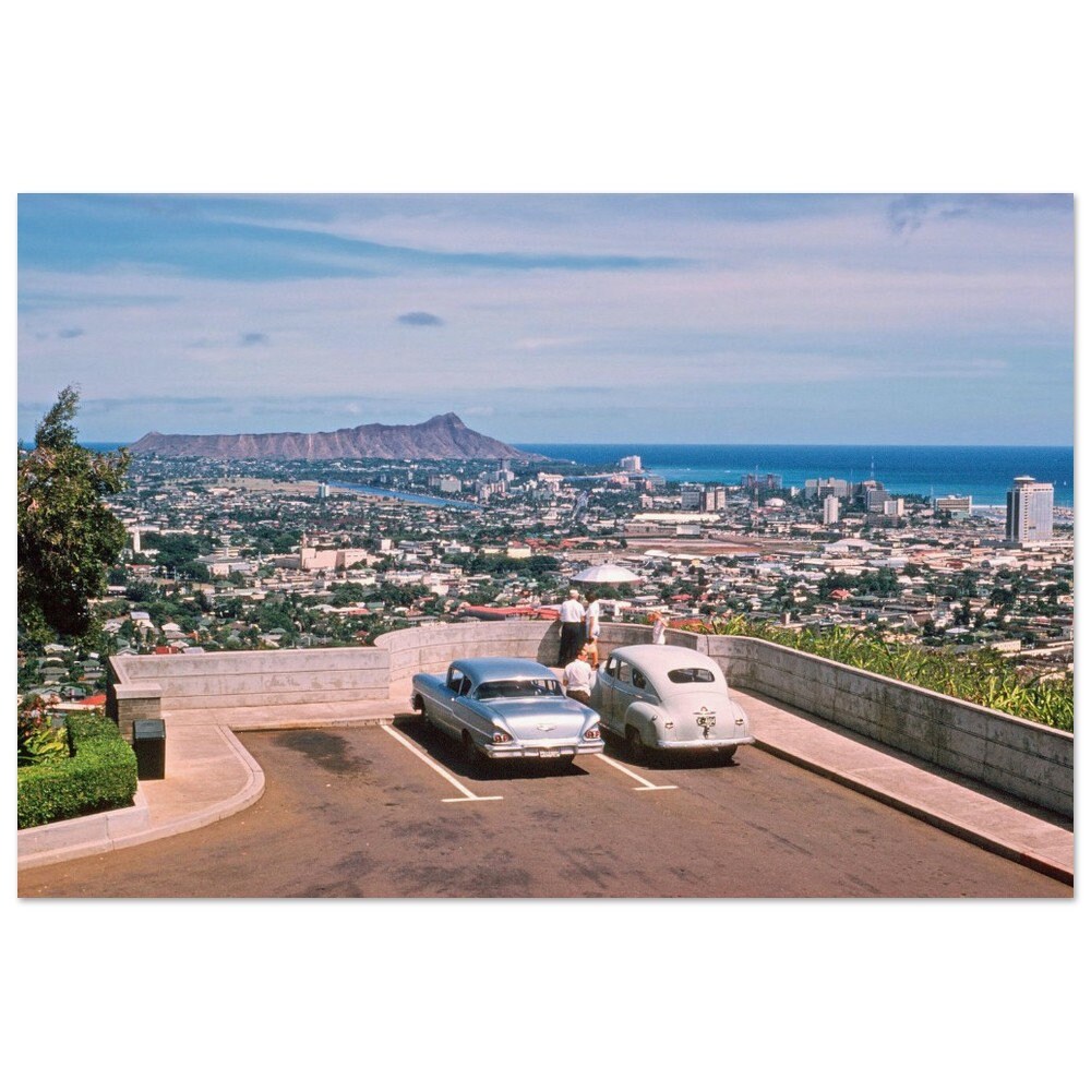 Photo Print 1950s Honolulu Hawaii, Waikiki and Diamond Head From