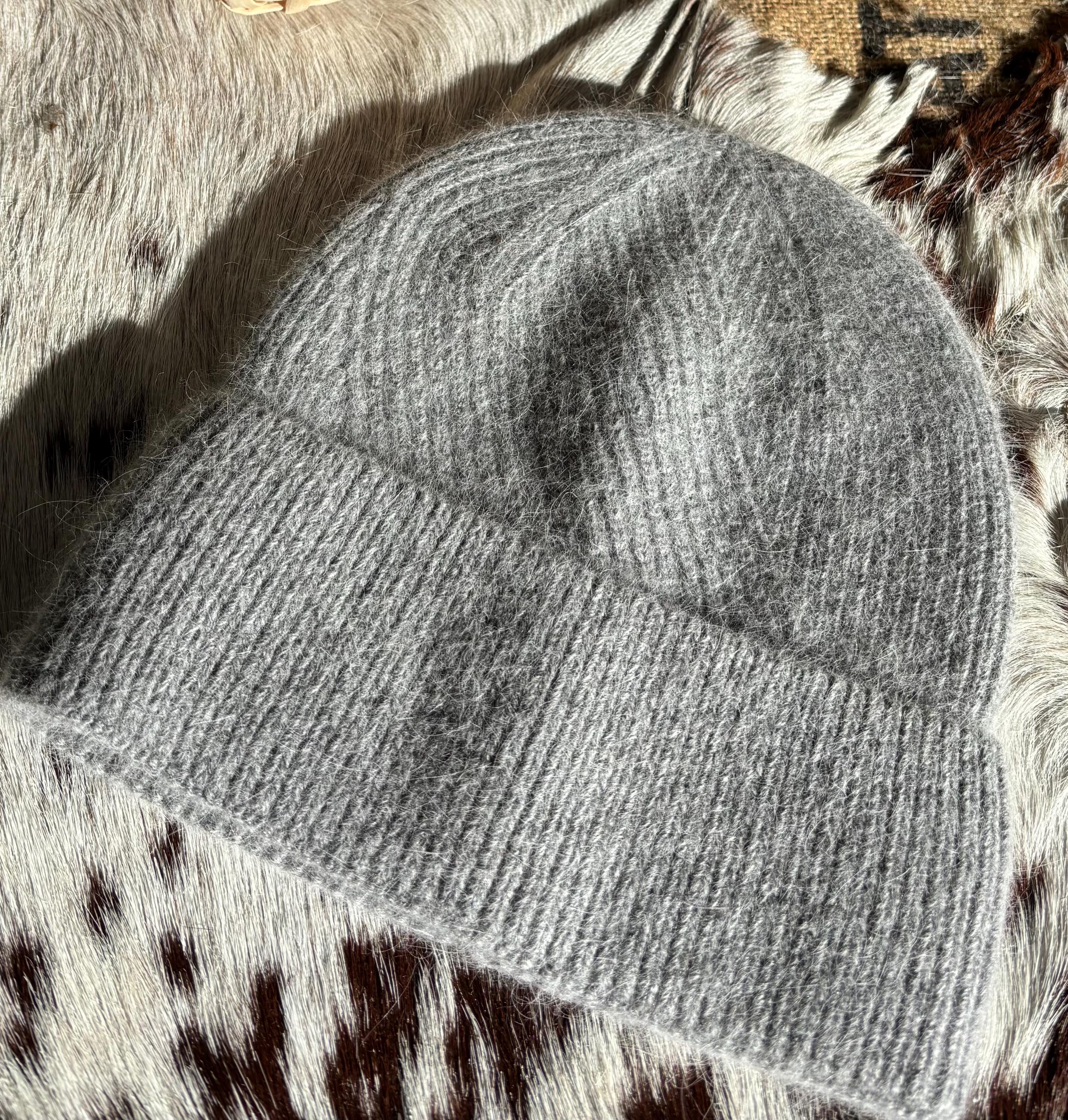 Ekjo wool yak blend Gray Knit Beanie HIO Berlin Hand of Origin Pure Yak Wool Beanie in yak grey  main image 2