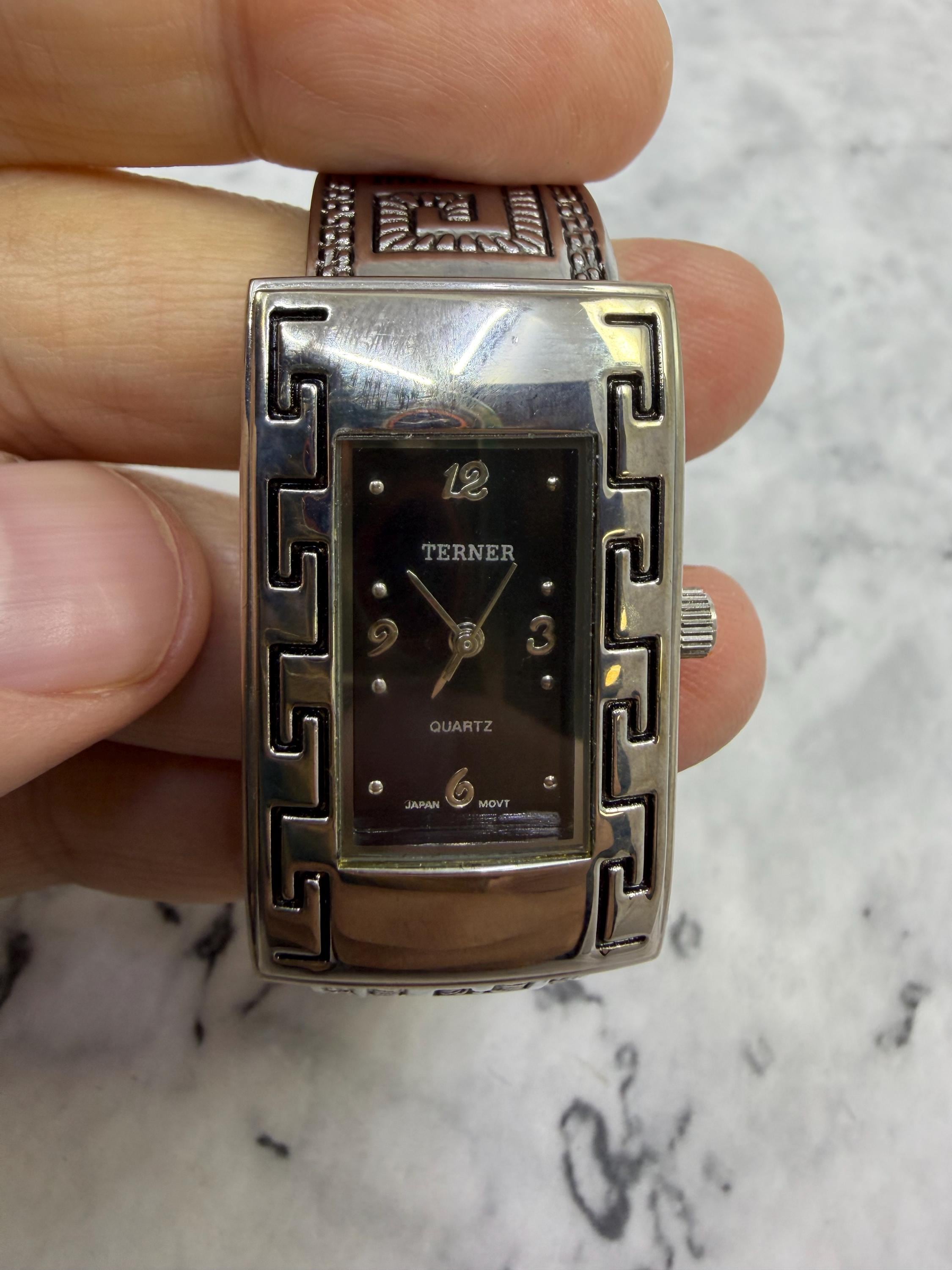 Terner K16009 Women\'s Minimalist Vintage Bangle Watch Terner Watch - Etsy main image 2