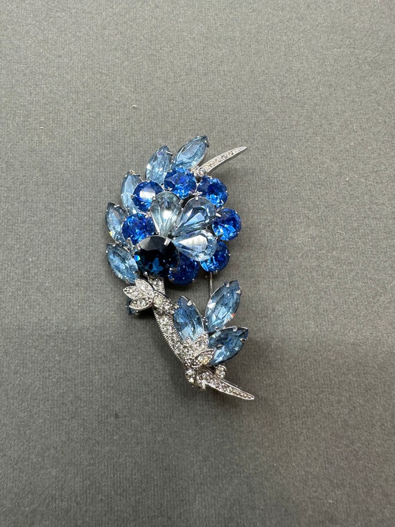 Eisenberg Ice Blue Rhinestone Brooch,and Earrings… - image 8