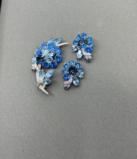 Eisenberg Ice Blue Rhinestone Brooch,and Earrings… - image 1