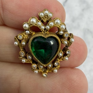 Cadoro Brooch - Etsy