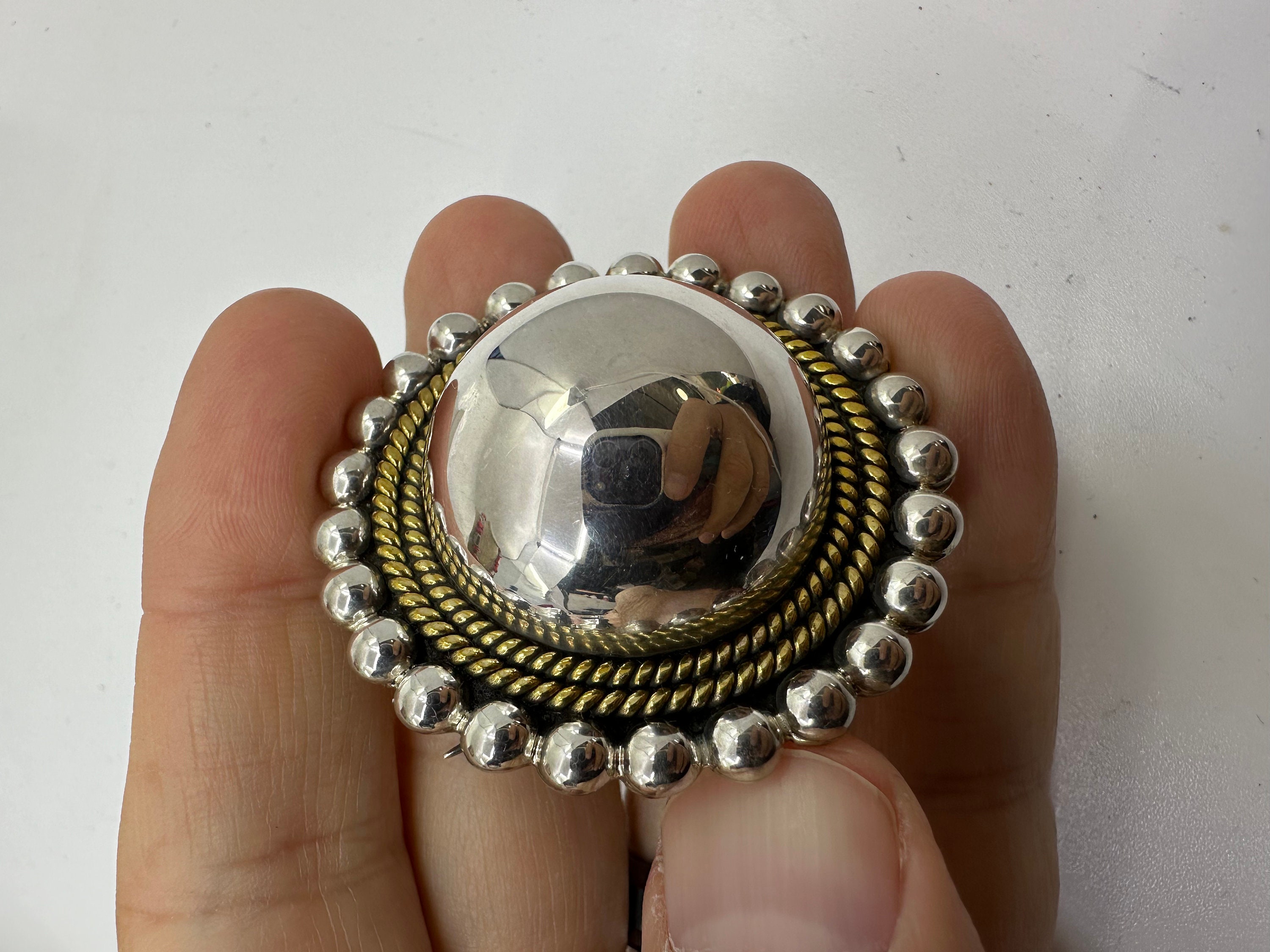 Ancienne broche, forme chapeau mexicain / Mexico, en argent 925