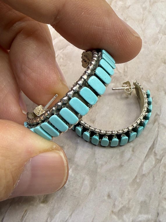 Very Intricate Signed Vintage Native American Zuni Turquoise Sterling Silver Necklace Set Very Intricate Signed Vintage Native American Zuni Turquoise Sterling Silver Necklace Set