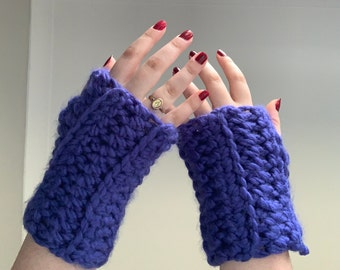 Crochet chunky fingerless gloves