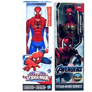 Figura de acción Ultimate Spider-Man Titan Hero Spider-Man de 11&quot; Nueva