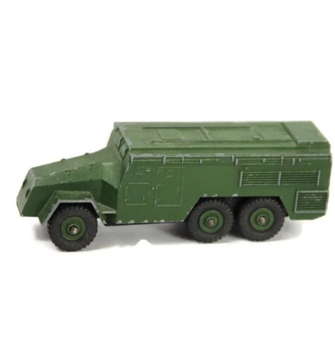 DINKY TOYS, camion 6 wheelers militaire vert baché, siége non percé modéle 1950' | eBay