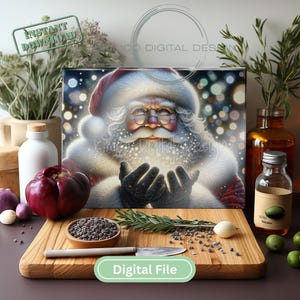 Puede incluir: Impresi&oacute;n digital de Pap&aacute; Noel con barba blanca y gorro rojo, sosteniendo part&iacute;culas brillantes. La imagen est&aacute; etiquetada como "Descarga instant&aacute;nea" y "Archivo digital". Una tabla de cortar de madera con ingredientes est&aacute; en primer plano.