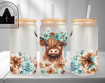 Floral Highland Cow Frosted Glass with Bamboo Lid - 16 oz