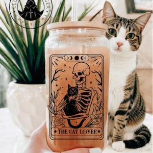 Cat Lover Tarot Beer Glass with Bamboo Lid - 16oz