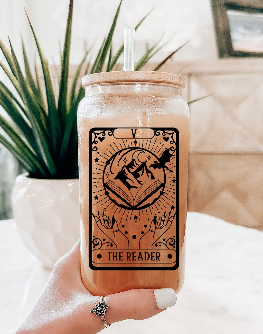 The Reader Tarot Card Clear Beer Glass With Bamboo Lid / Bookish Gift ...