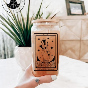 Carte de tarot maquilleur Verre à bière avec couvercle en bambou / Cadeau pour maquilleur / Cadeau pour esthéticienne / Cadeau pour maquilleuse